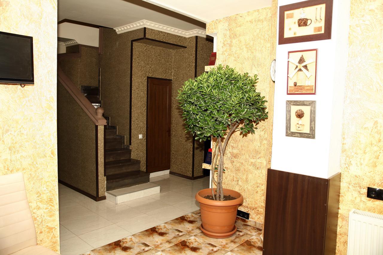 Hotel Richard Tbilisi Ngoại thất bức ảnh